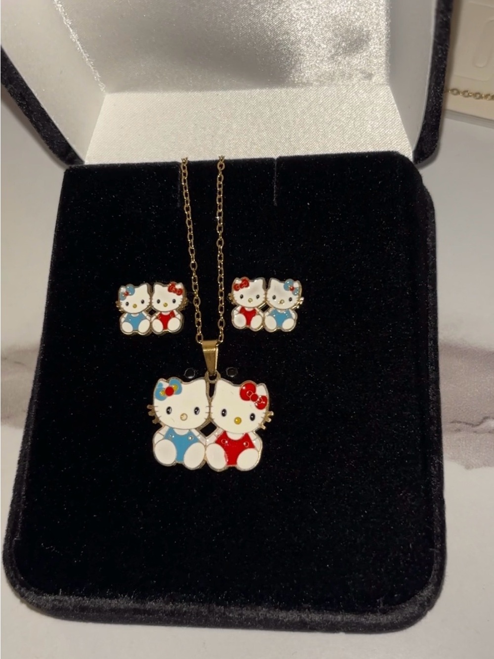 Red and Blue Twin Pendant Necklace and Earring Set